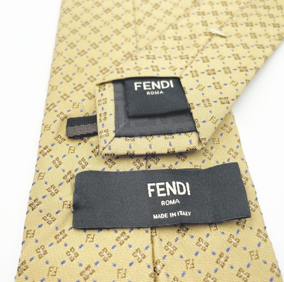 ✱FENDI（フェンディ）✱ 美品 ネクタイ ズッカ柄 格子柄 ジャガード
