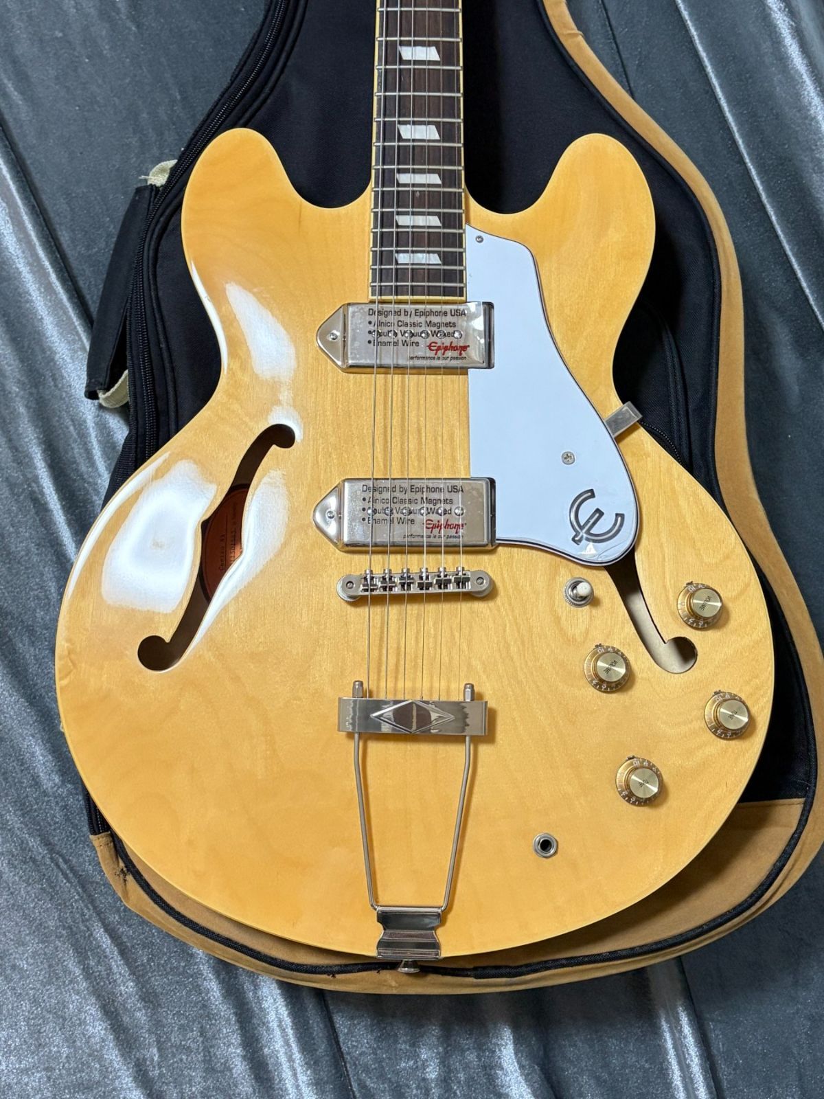 Epiphone CASINO エピフォン カジノ セミアコ の名器 2015年製 エレキギター