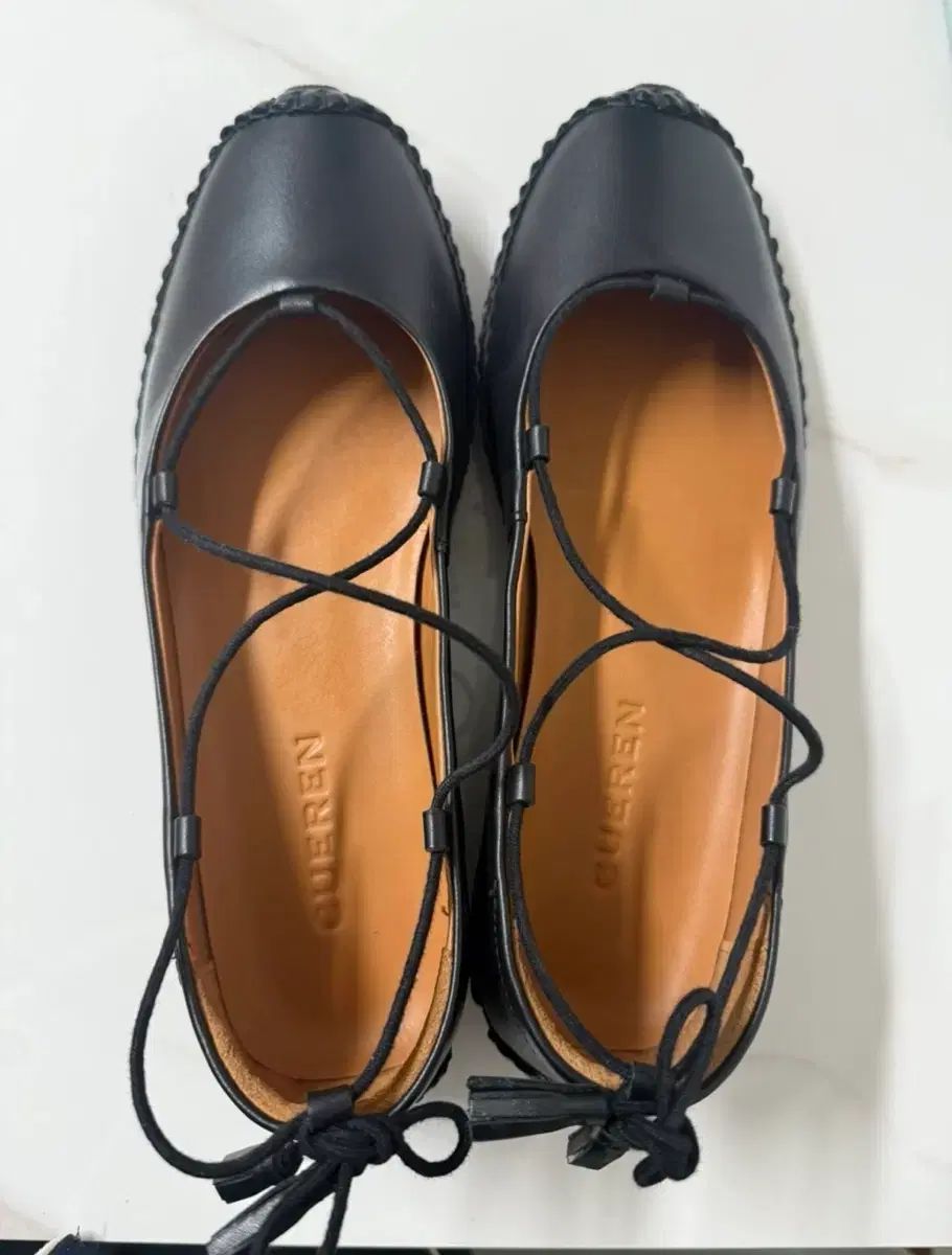 キューレン Cueren バレエシューズ 255