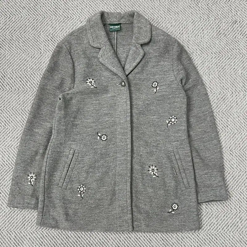 カートゲイガー フラワー ウール コート v 0667