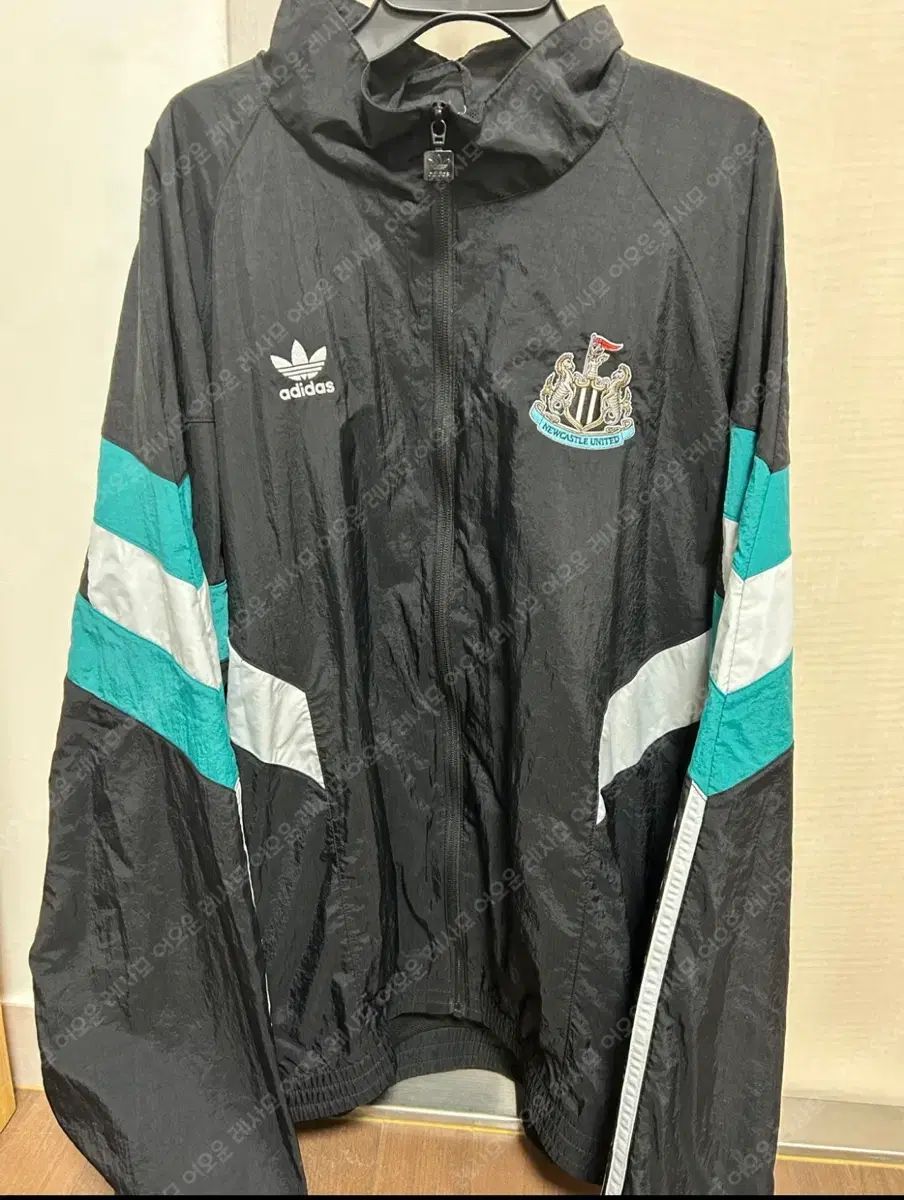 Newcastle 海外 XL トラックジャージ