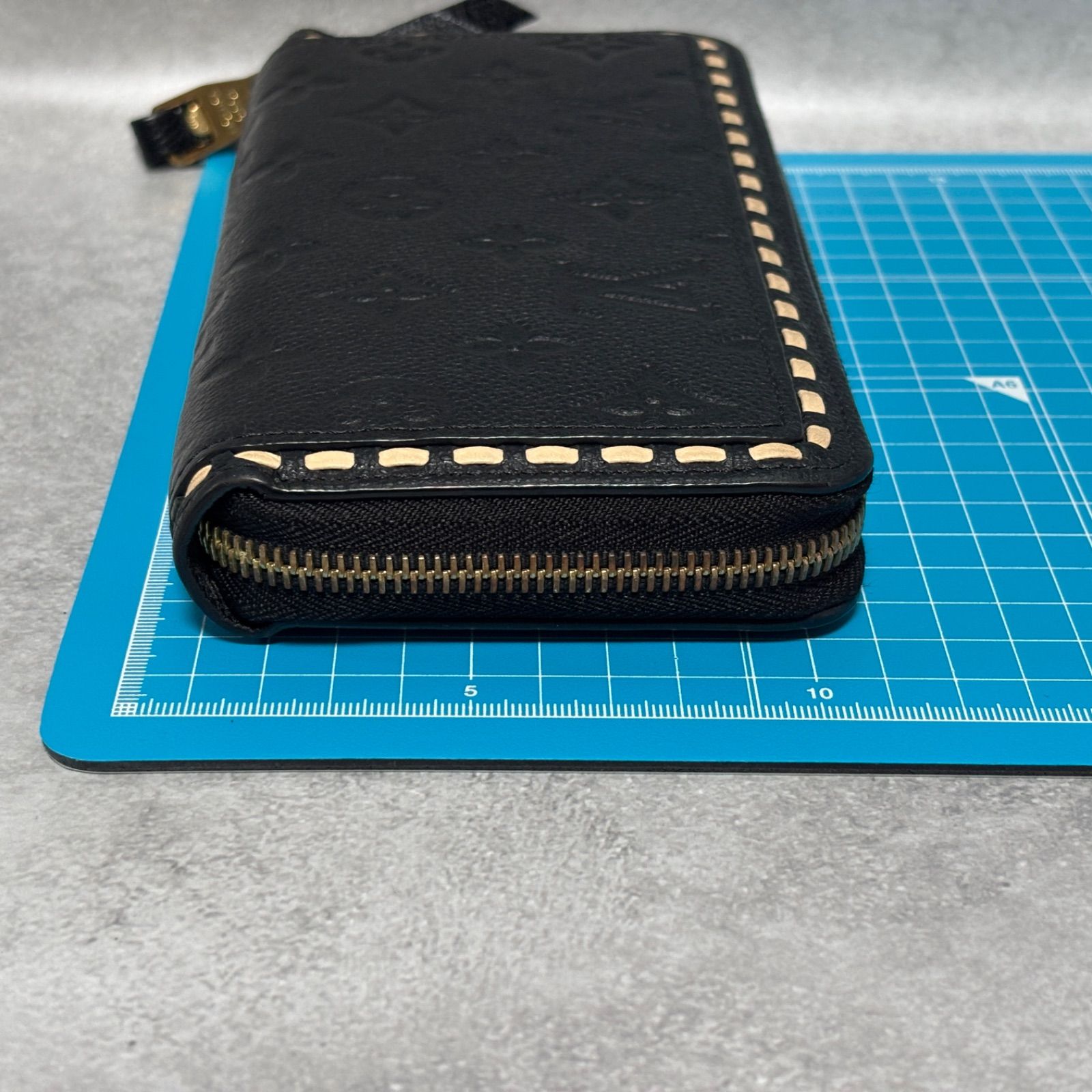 VUITTON ルイヴィトン