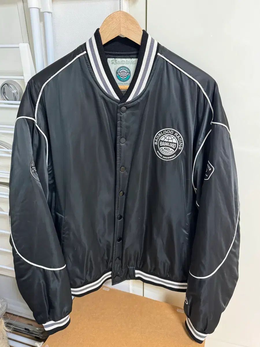 Badblood ブラック レーシング アウター スタジャン ジャケット s