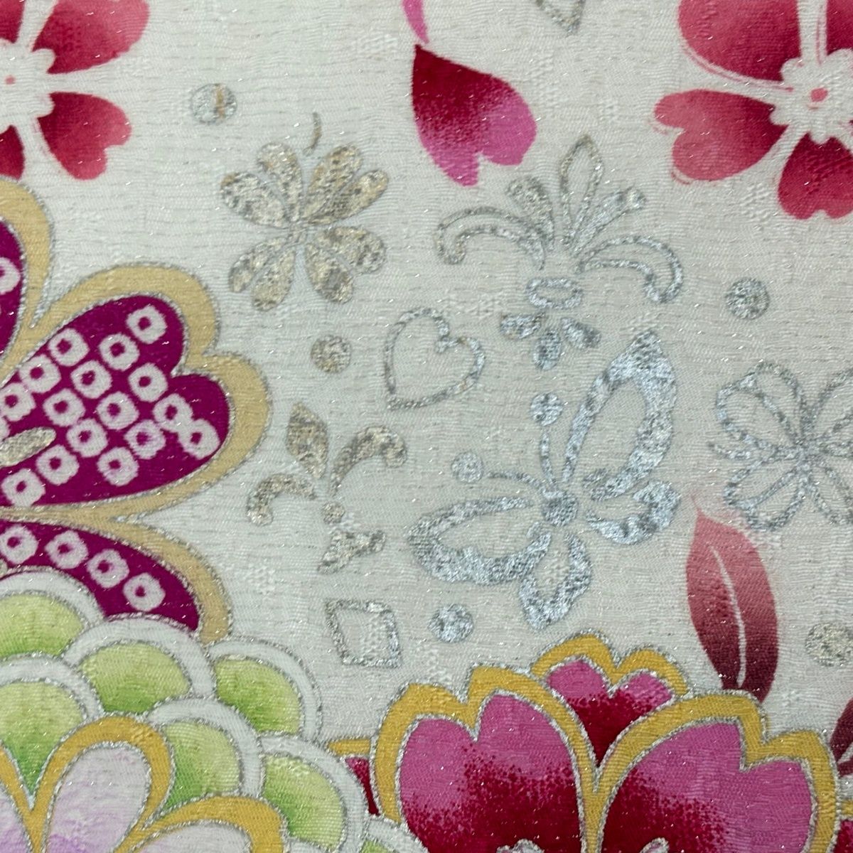 振袖 身丈170cm 裄丈67.5cm L 袷 牡丹 桜 刺繍 銀通し クリーム 正絹