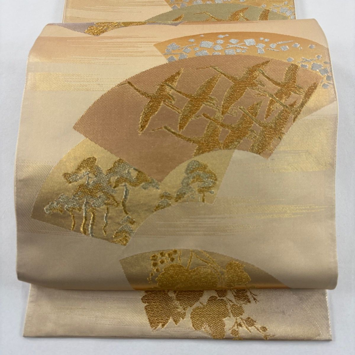美品】 袋帯 名品 扇面 鶴 金銀糸 箔 金色 六通 正絹 【中古】 - メルカリ