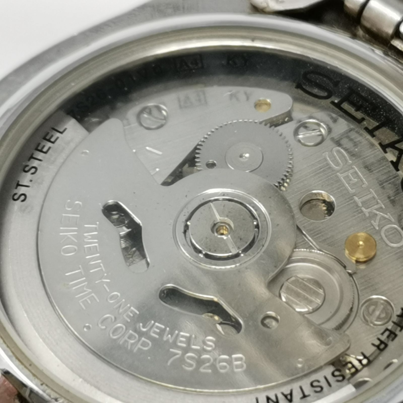 シルバー ラウンド