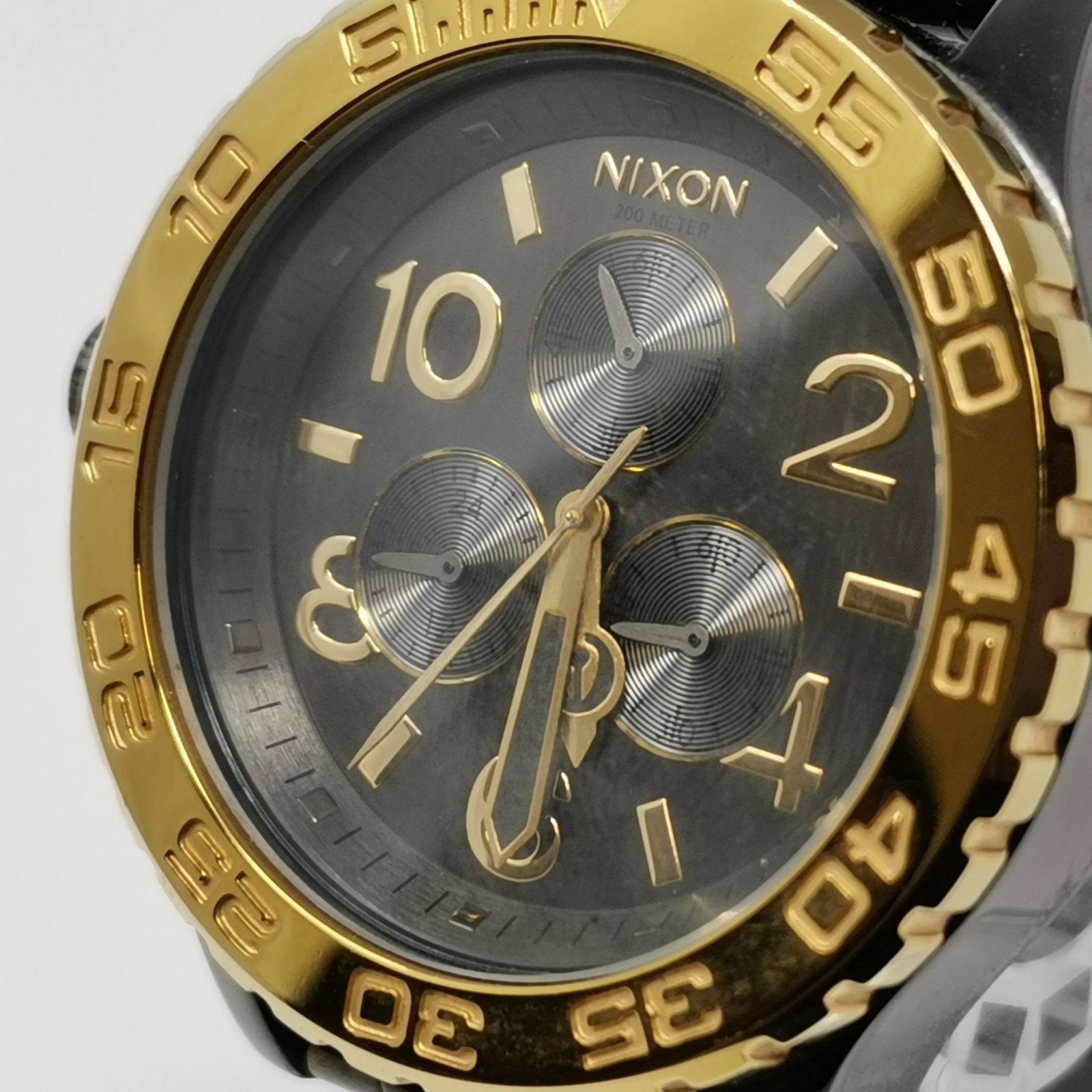 NIXON42-20 ゴールド/ブラック NIXON ゴールド×ブラック クロノ腕時計 42-20サイズ & NIXON ベルト