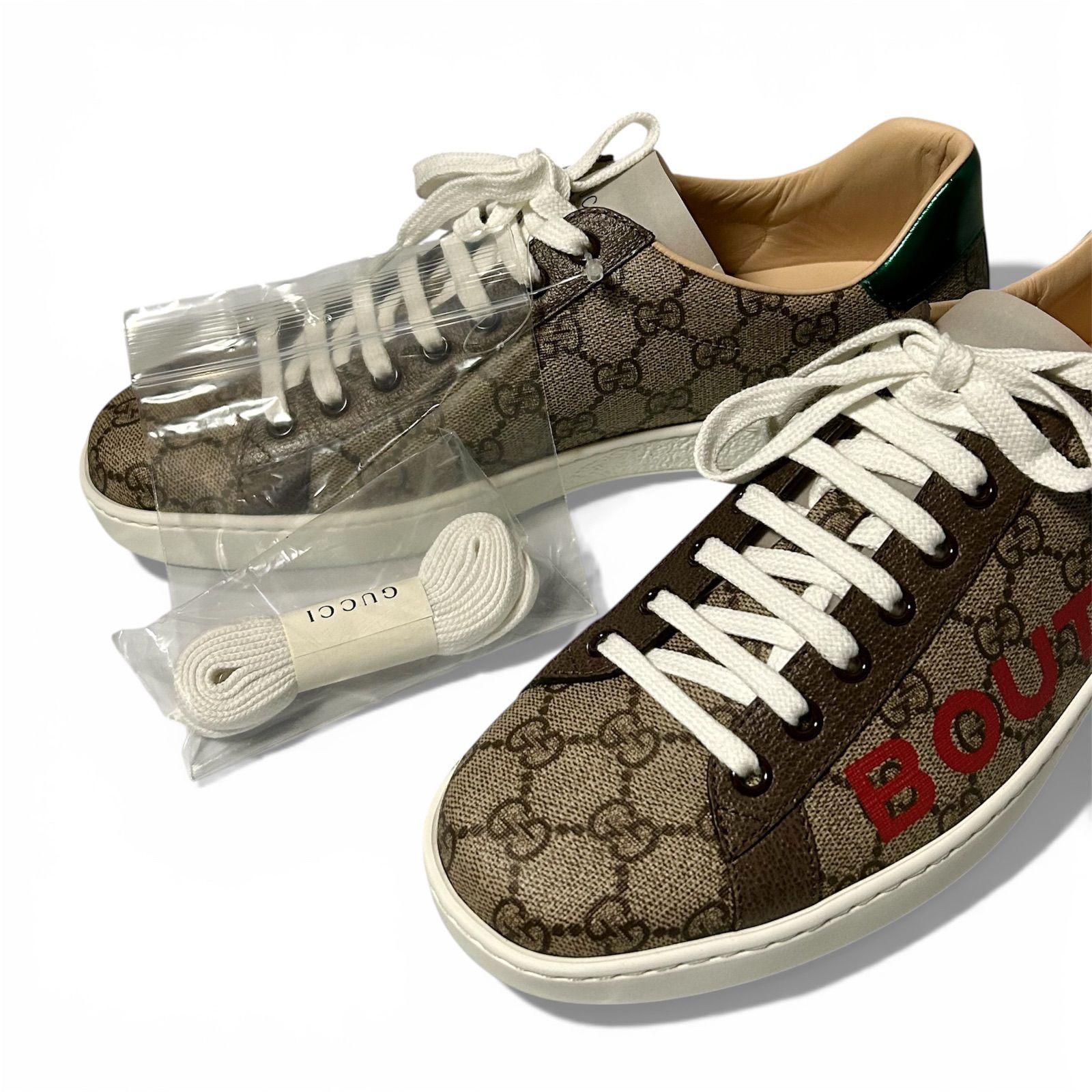 新品 美品 GUCCI グッチ キャンバス ローカット スニーカー 新品 美品 GUCCI グッチ キャンバス ローカット スニーカー