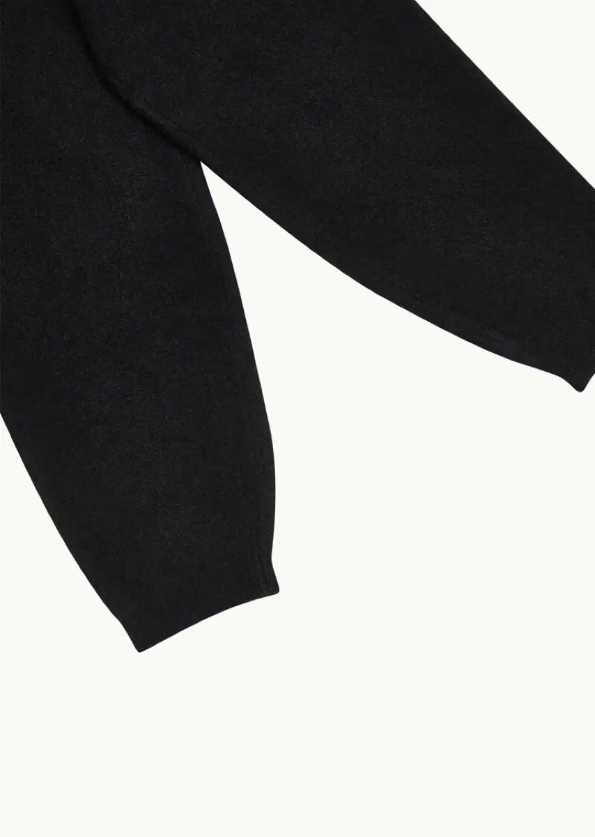 アモーメント ジョガーパンツ