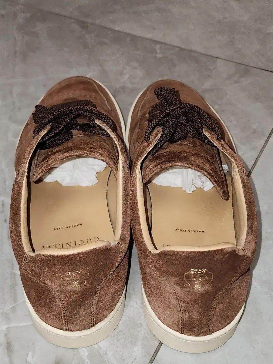 スウェード スニーカー