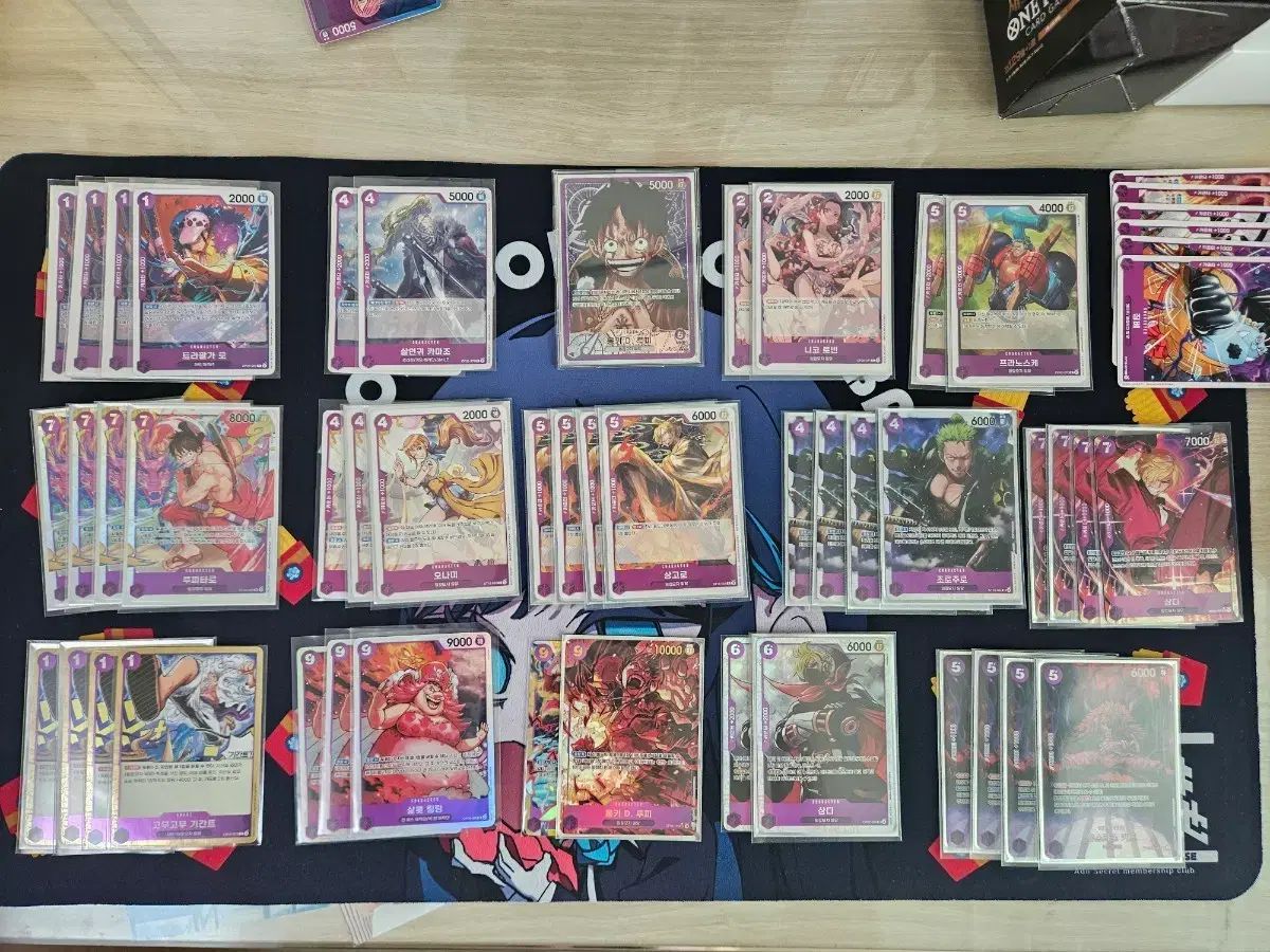 ONE PIECEカードゲーム 約 高 モンキー D ルフィ 完デッキ ソース