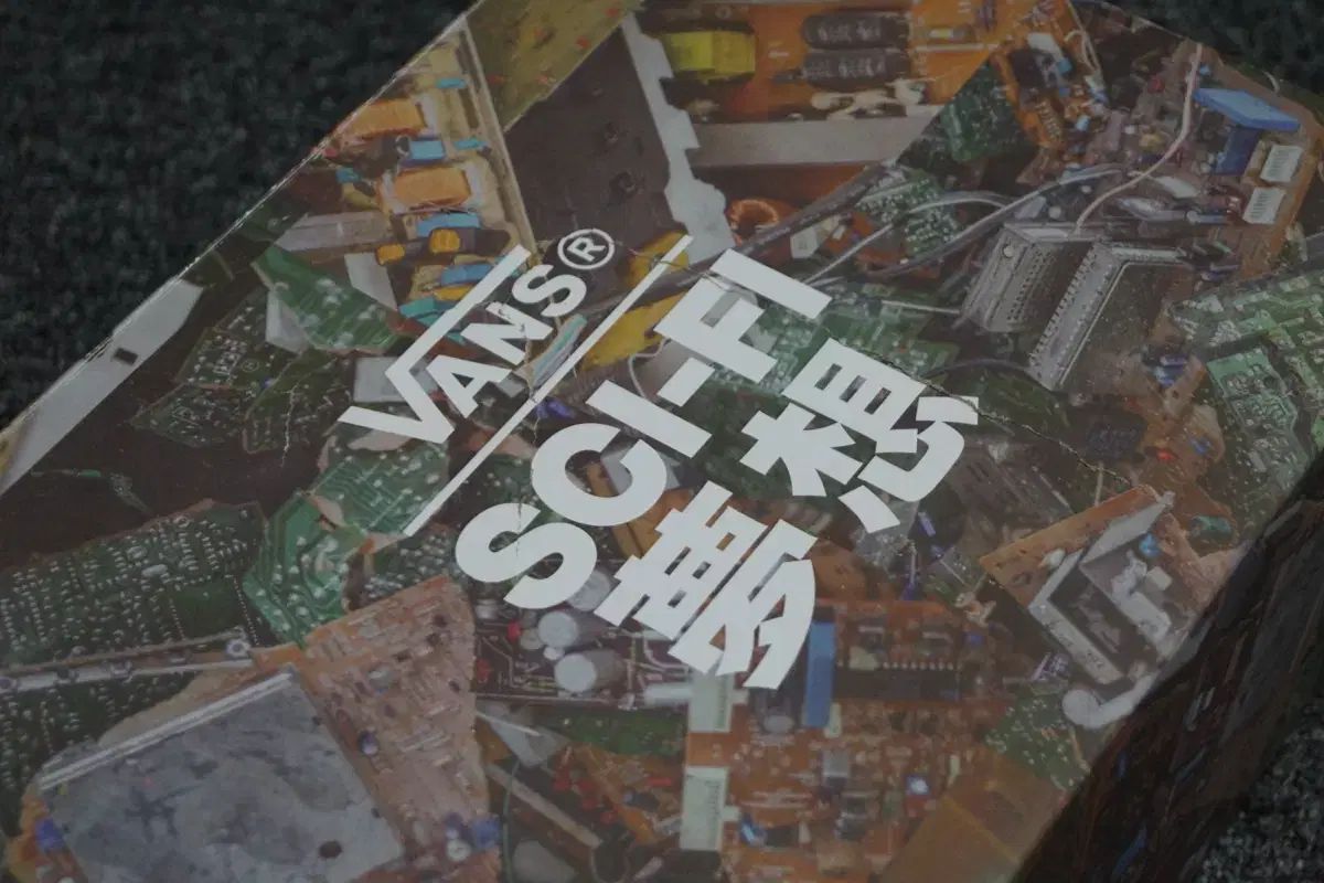  265 VANS X SCI FI スケート ハーフキャブ 92 VCU スニーカー 靴