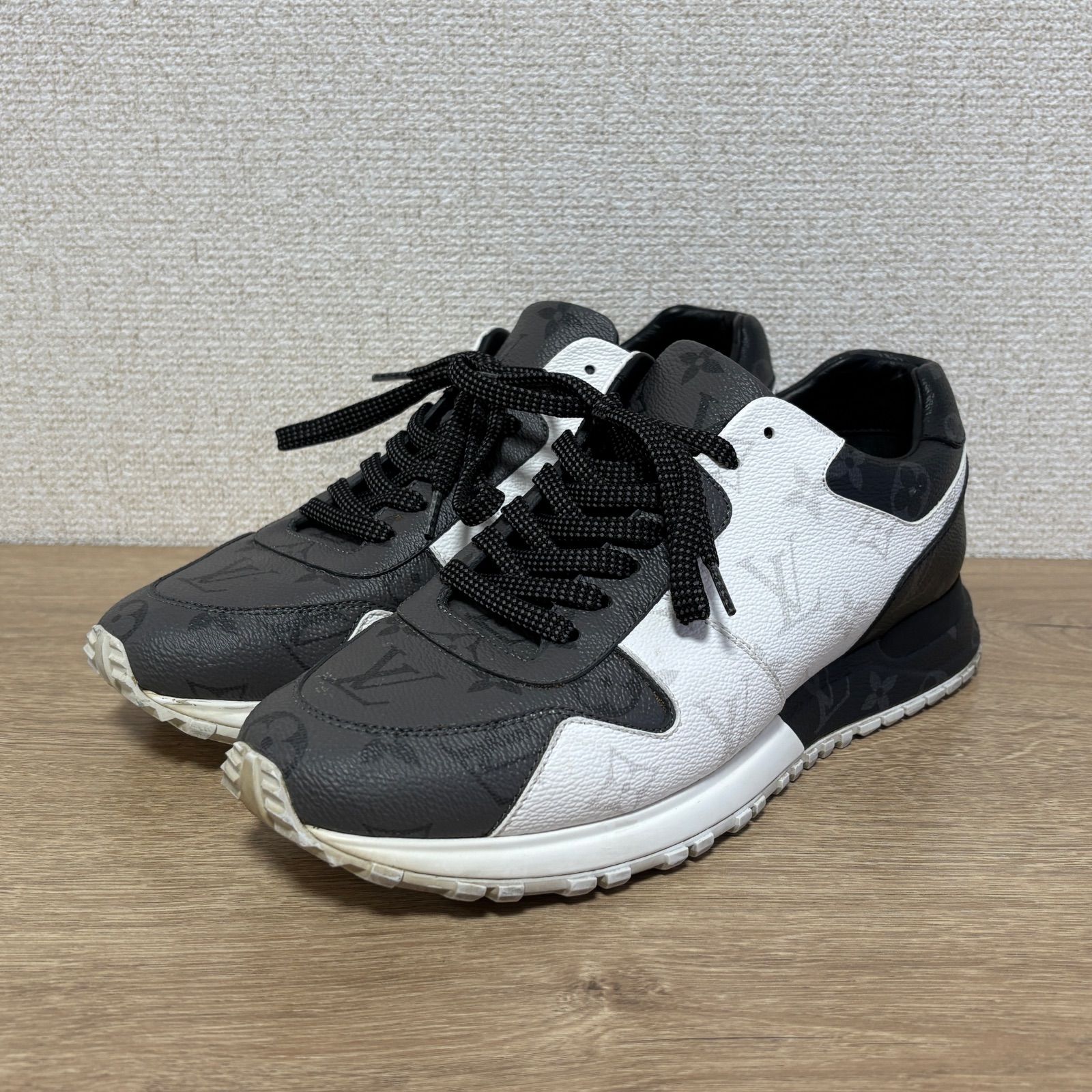 LOUIS VUITTON モノグラムエクリプス　スニーカー LOUIS VUITTON ルイヴィトン モノグラム エクリプス スニーカー 靴