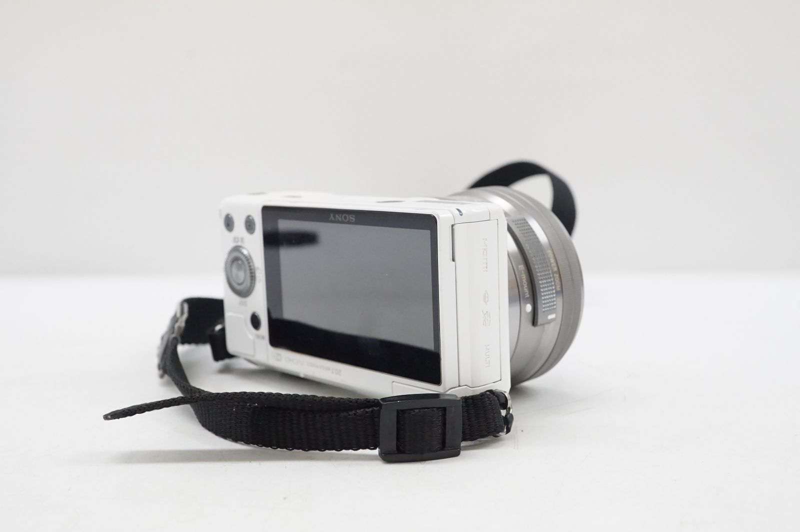 SONY ミラーレスカメラ　a5000 ホワイト 20140122134156_231_.jpg