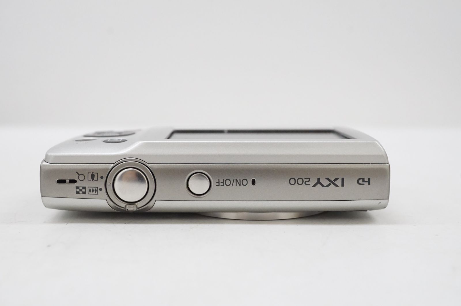 価格.com 558 Canon IXY 200 シルバー 2000万画素 コンパクトデジタル