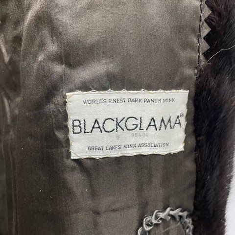 VISCARDI 定価約500万　イタリア製　ブラックグラマ　毛皮　ダブルネーム VISCARDI 定価約500万イタリア製ブラックグラマ毛皮ダブルネーム