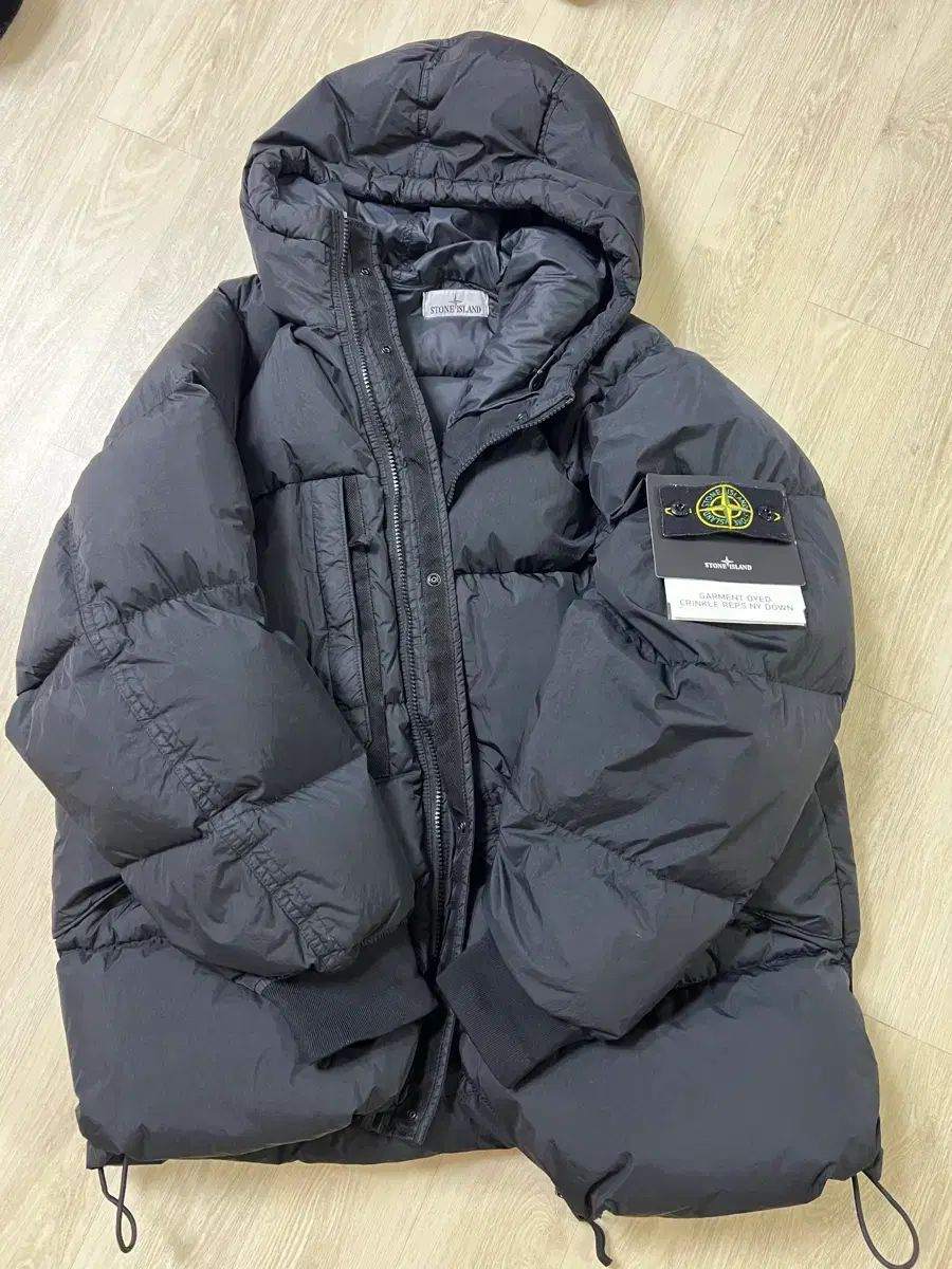 ストーンアイランド クリンクルレップス ダウン 23 fw ブラック 0029