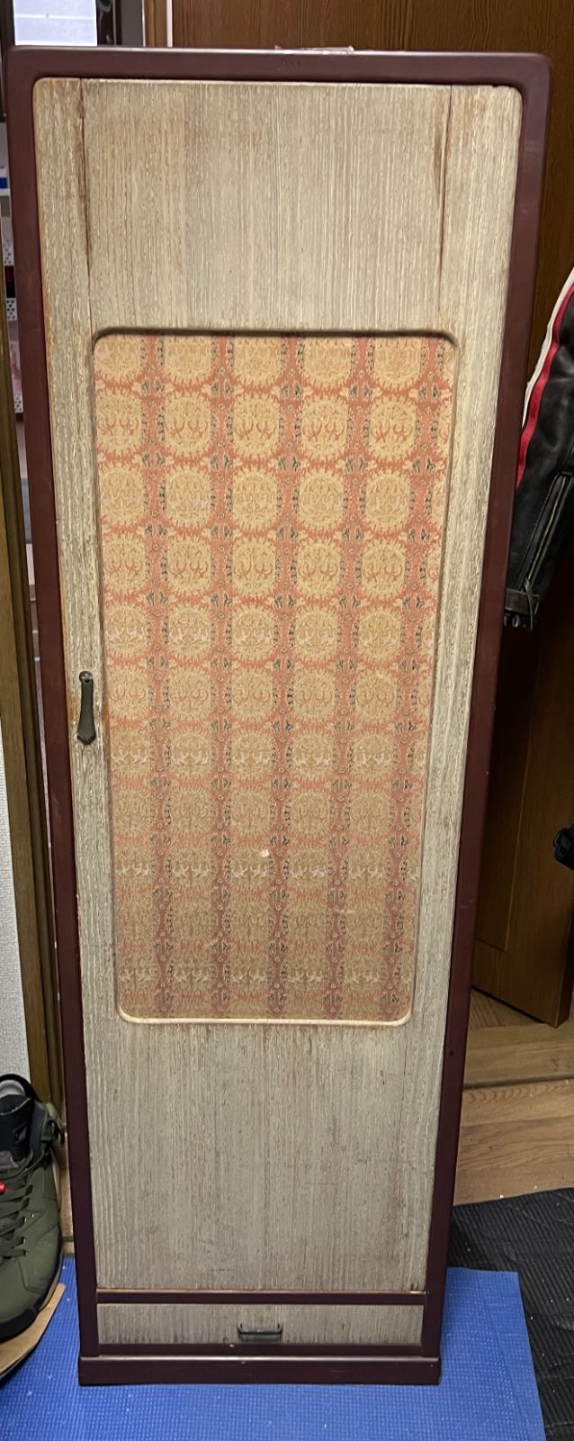 直接お引渡し☆ジャンク品☆レトロ品☆三味線&胴掛け 横浜港北引き取り可☆ジャンク☆三味線2丁と収納箱！その他楽譜や付属