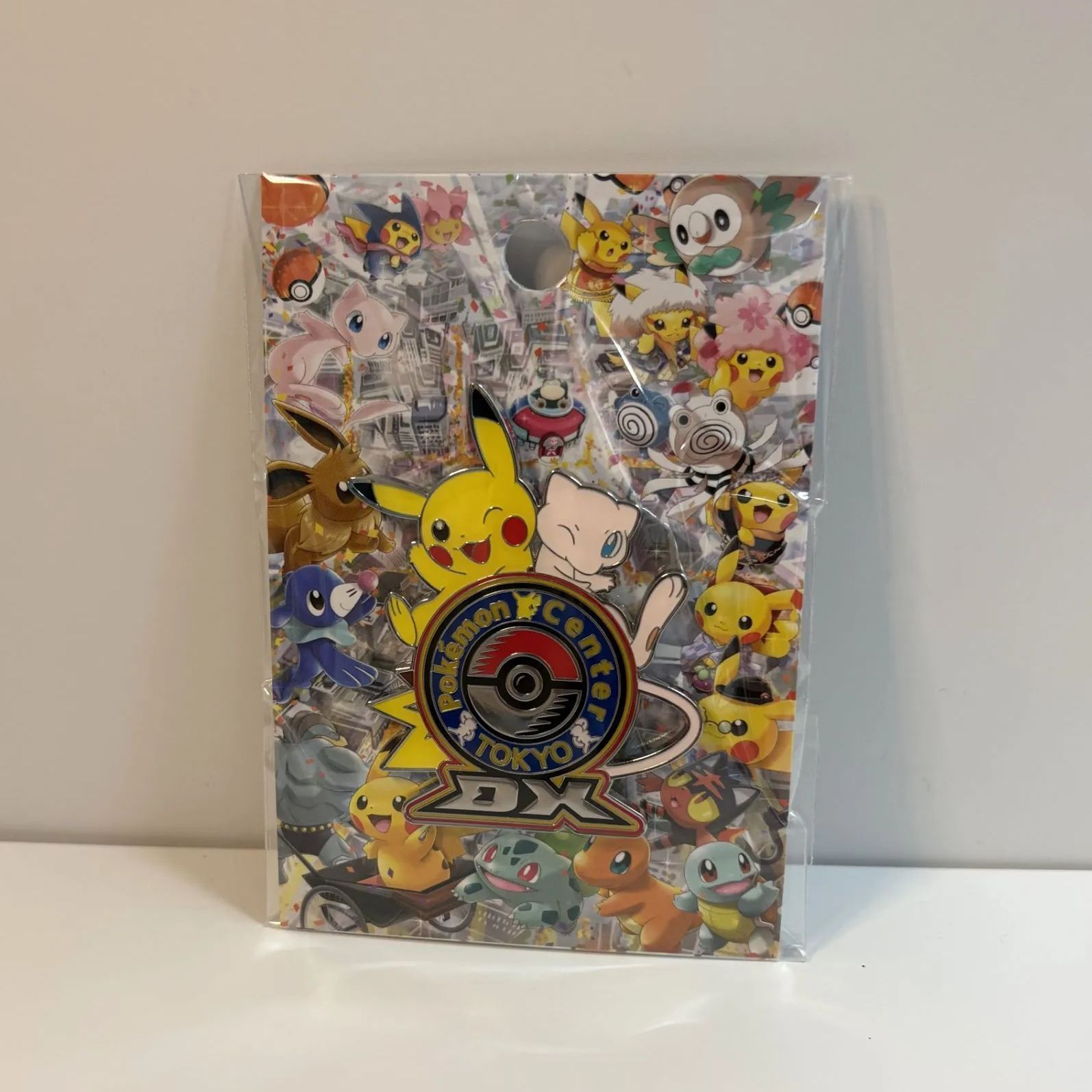新品】ポケモンセンターTOKYO DX ロゴピンズ ピカチュウ＆ミュウ