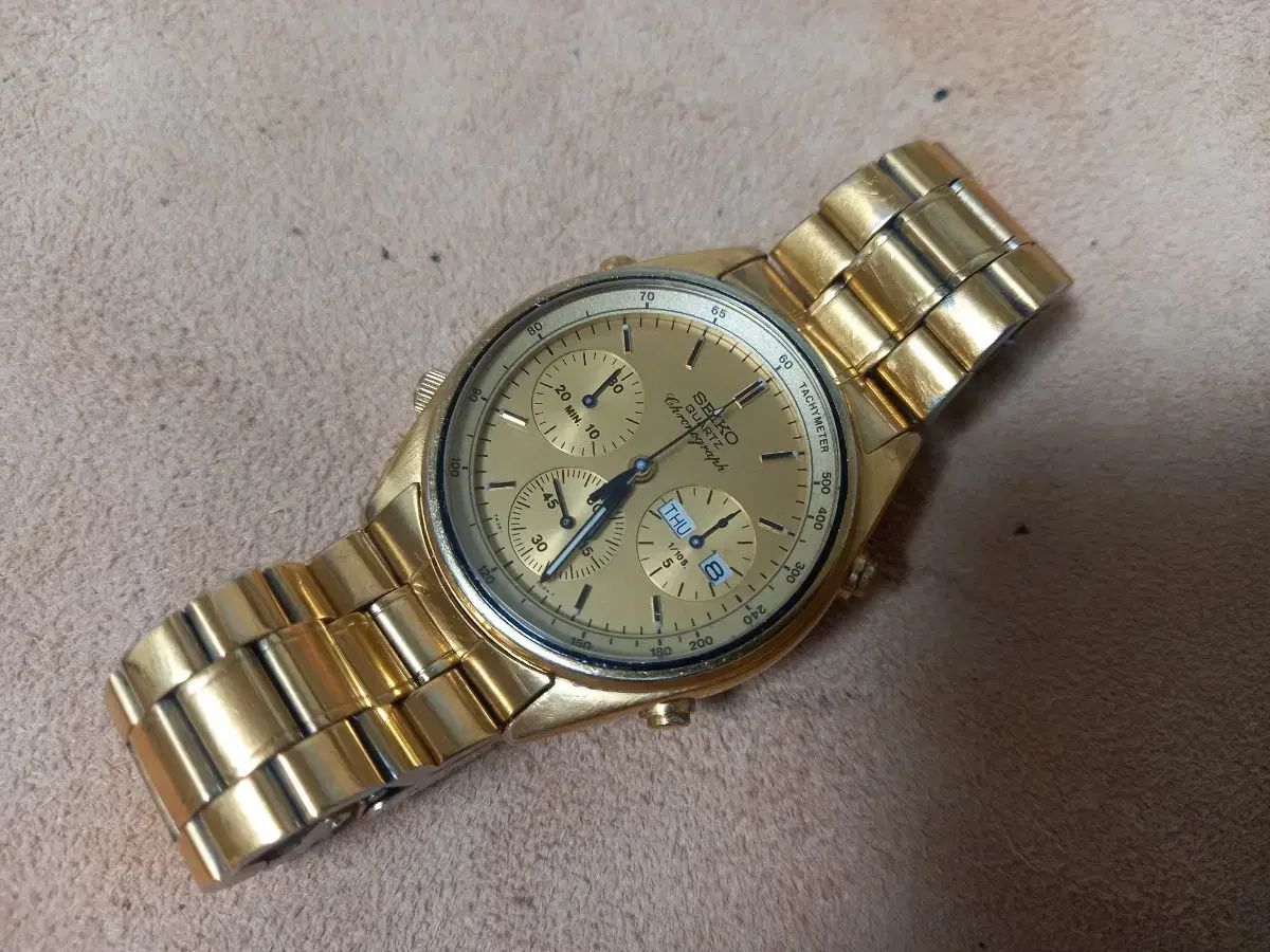  セイコー 87 s ヴィンテージ クオーツ クロノグラフ ゴールド 時計 腕時計(クォーツ) 腕時計(アナログ)