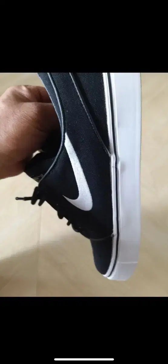 275 NIKE SB スティーブン ヤノスキ ブラック スニーカー - メルカリ