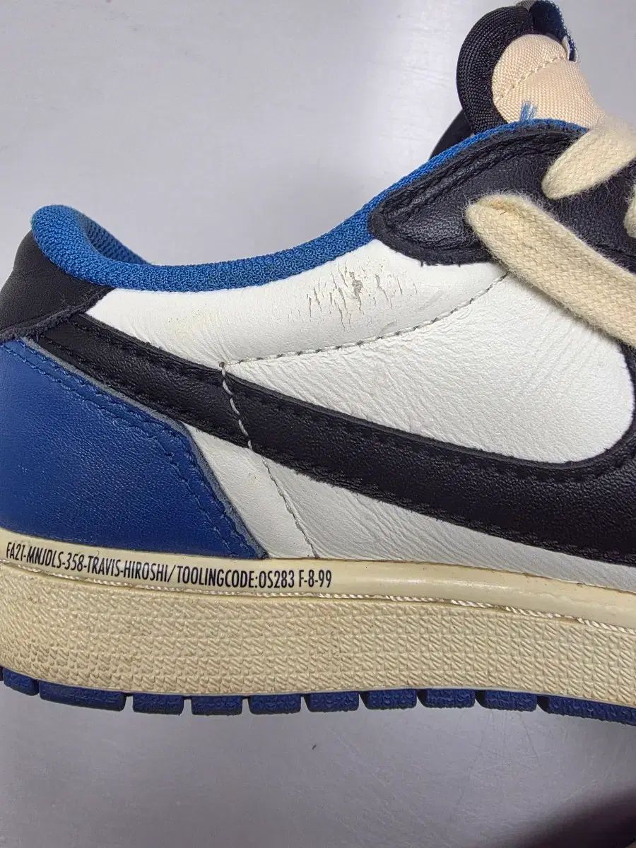  ジョーダン1 x トラヴィス スコット フラグメント デザイン レトロ ロー OG 26.5 スニーカー 靴