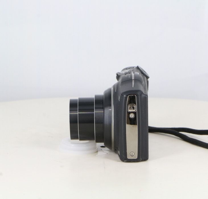 フジフイルム FinePix F 800 EXR ブラック