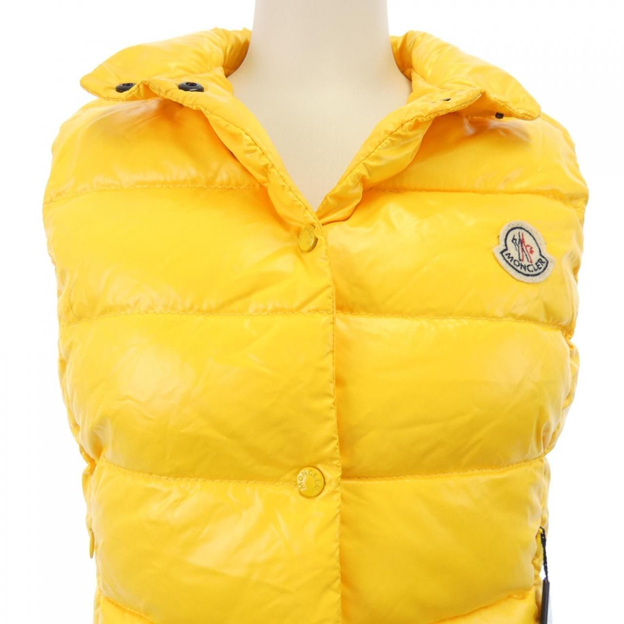 モンクレール MONCLER 48342/50 GHANA ダウンベスト - メルカリ