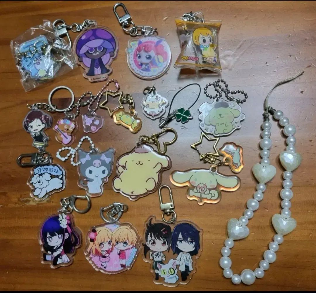 キーホルダーなどまとめ売り - メルカリ