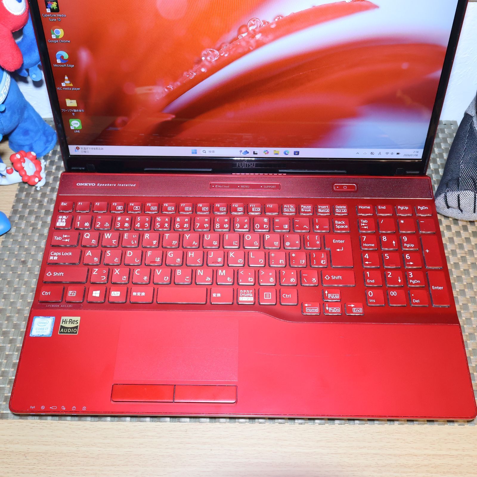 Win11公式対応8世代i7/メ16/新品SSD/BD/無線/カメラ/TypeC 人気の赤！Win11公式対応i7/メ16/SSD/BD/無線/カメラ/TypeC - メルカリ