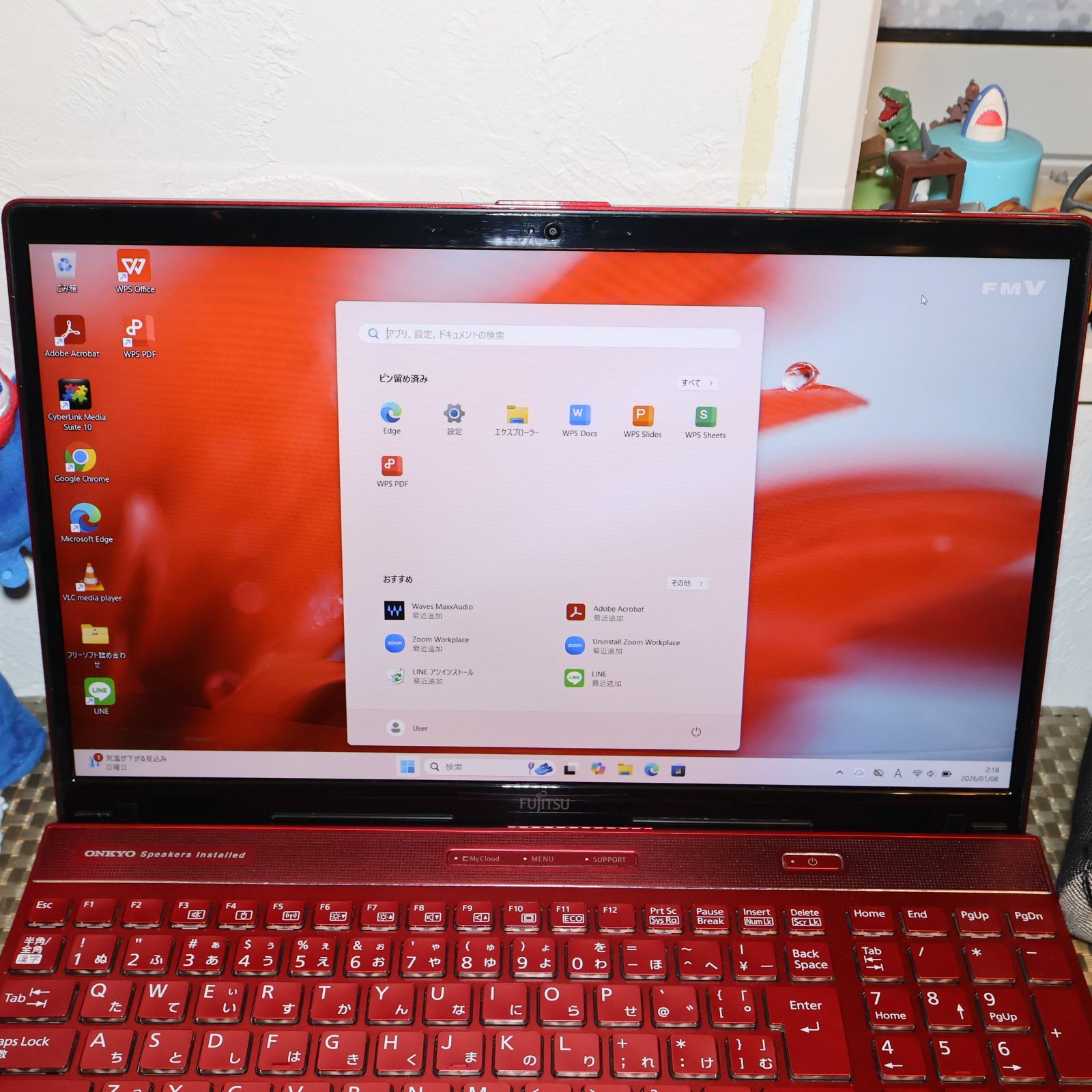 人気の赤！Win11公式対応i7/メ16/SSD/BD/無線/カメラ/TypeC - メルカリ