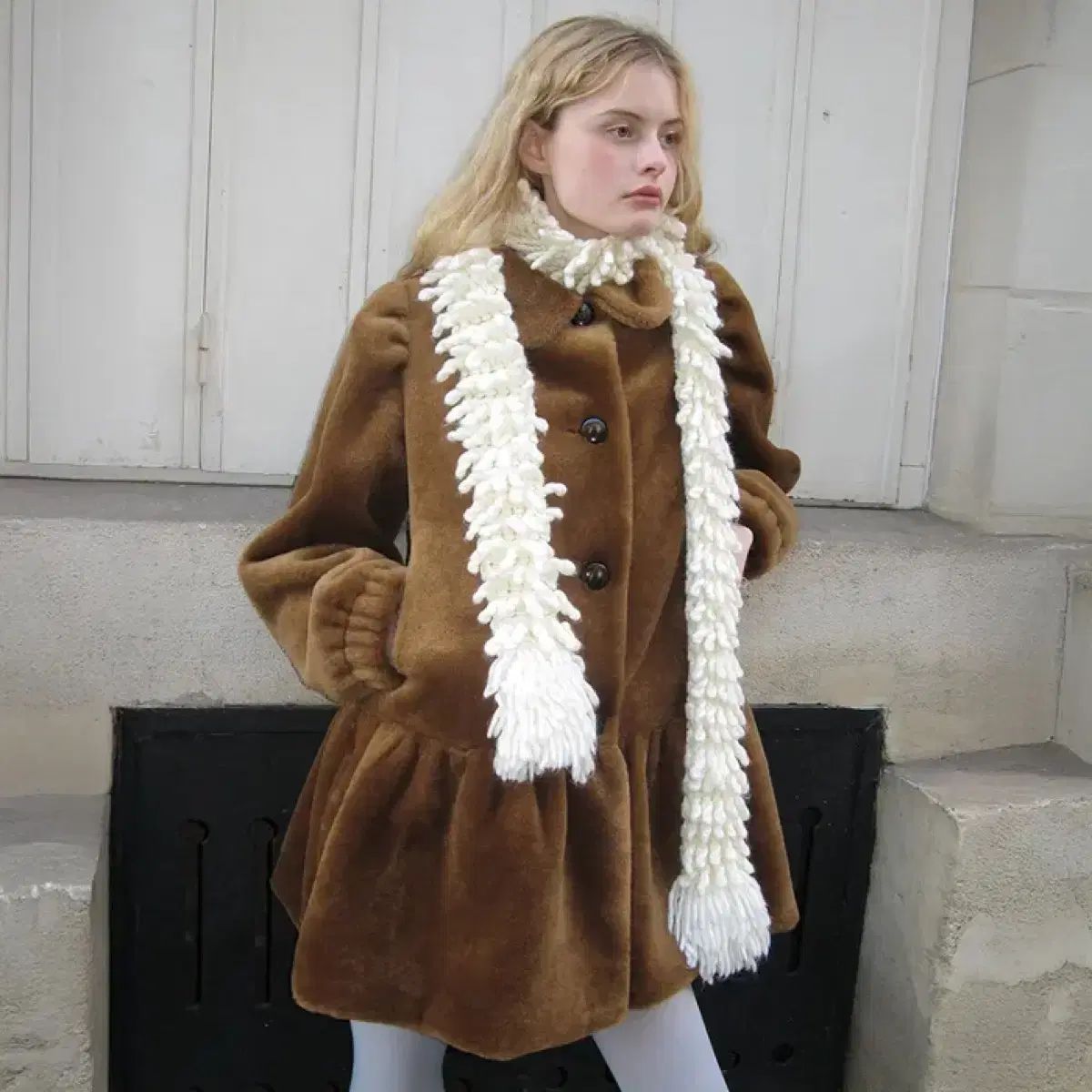 シヌーン ラッフル フ ファーコート