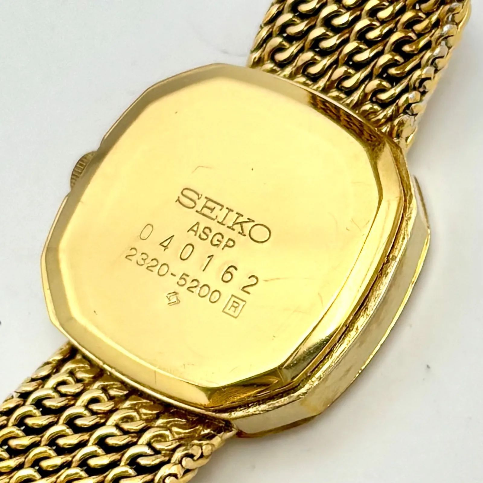 新品電池】SEIKO セイコー レディース 腕時計 ゴールド オクタゴン