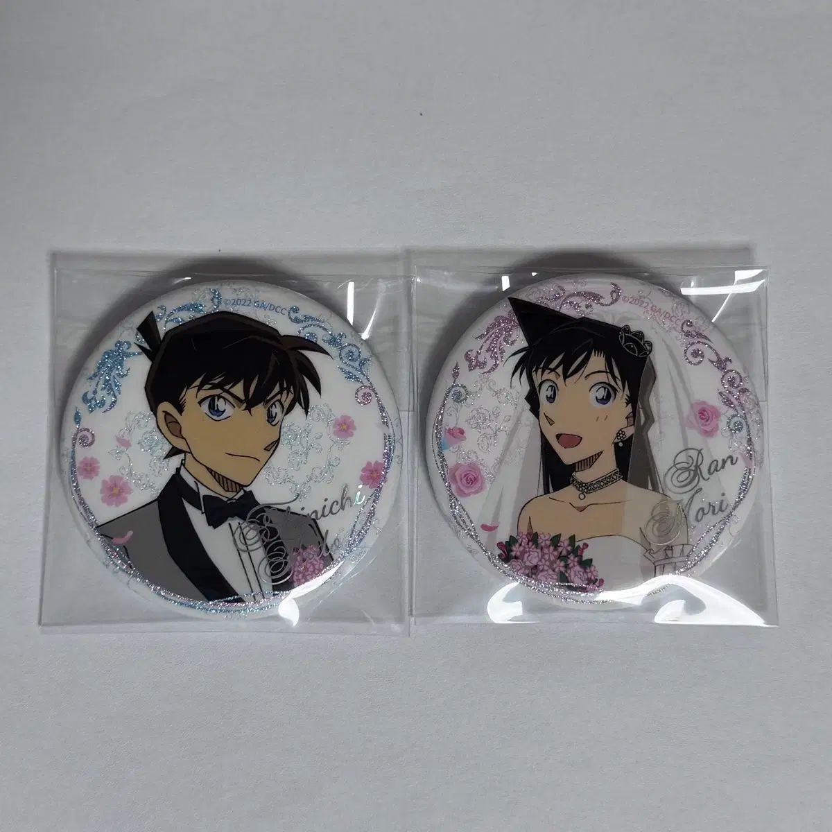 名探偵コナン 新蘭 缶バッジ - メルカリ