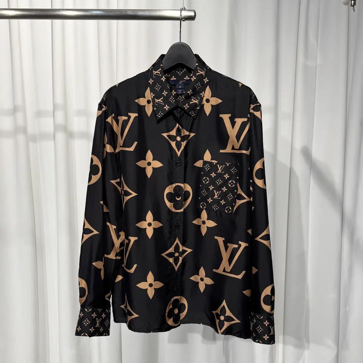 Louis Vuitton ミックス モノグラム マスキュリン シャツ - メルカリ