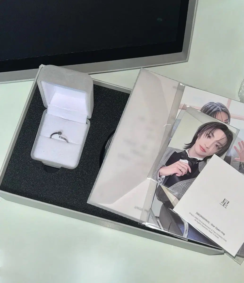 【新品未開封】 ATEEZ ソンファ 誕生日 MD ATEEZ（エイティーズ・アチズ）ソンファ(SEONGHWA) 誕生日リング md