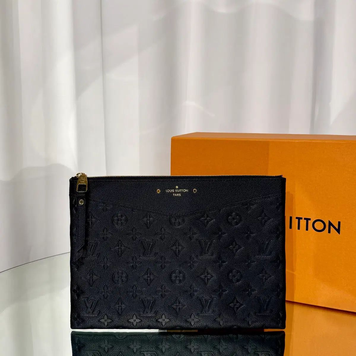 Louis Vuitton モノグラム アンフラ T デイリー ポーチ M 62937