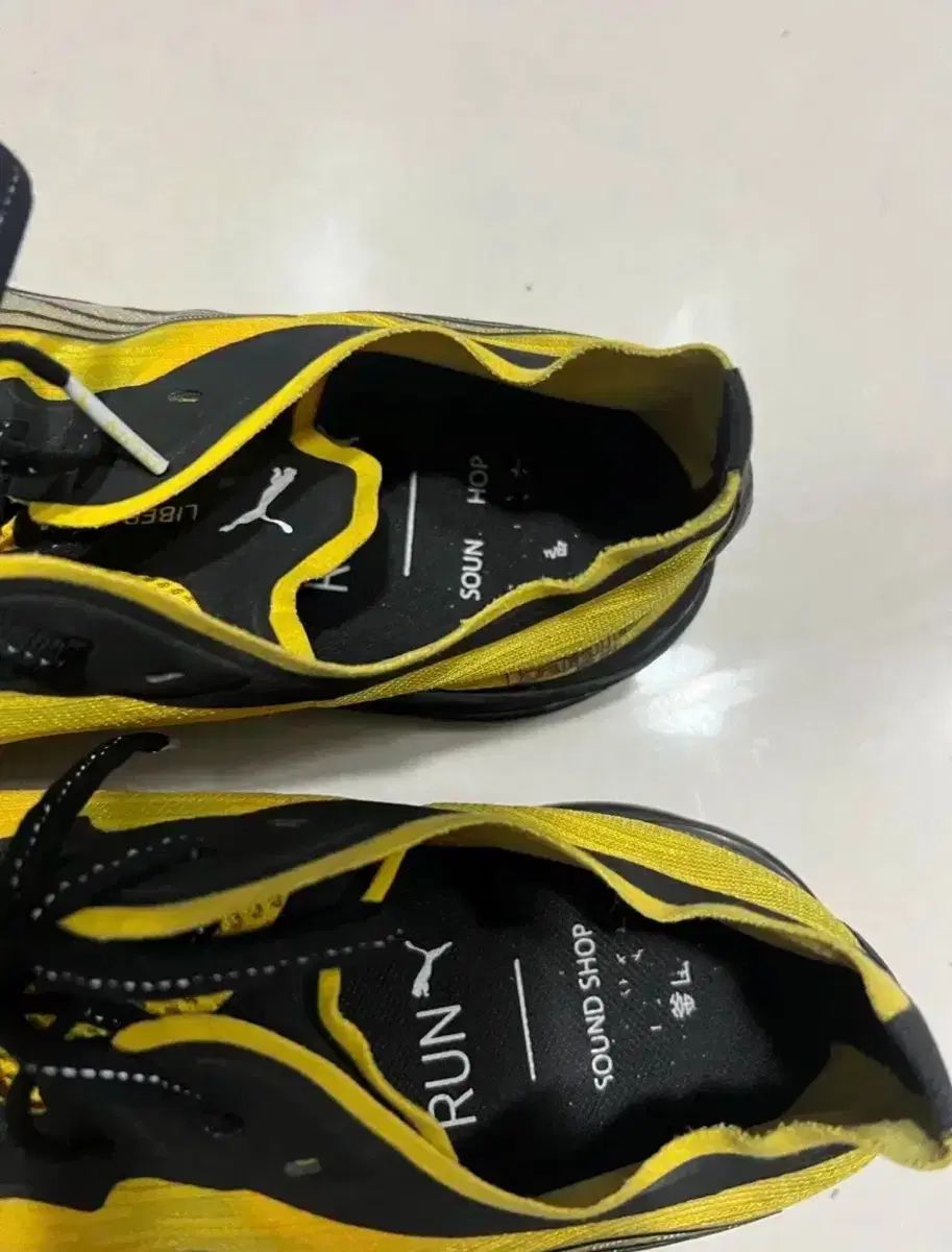  プーマ サウンドショップ ンサ スニーカー 靴