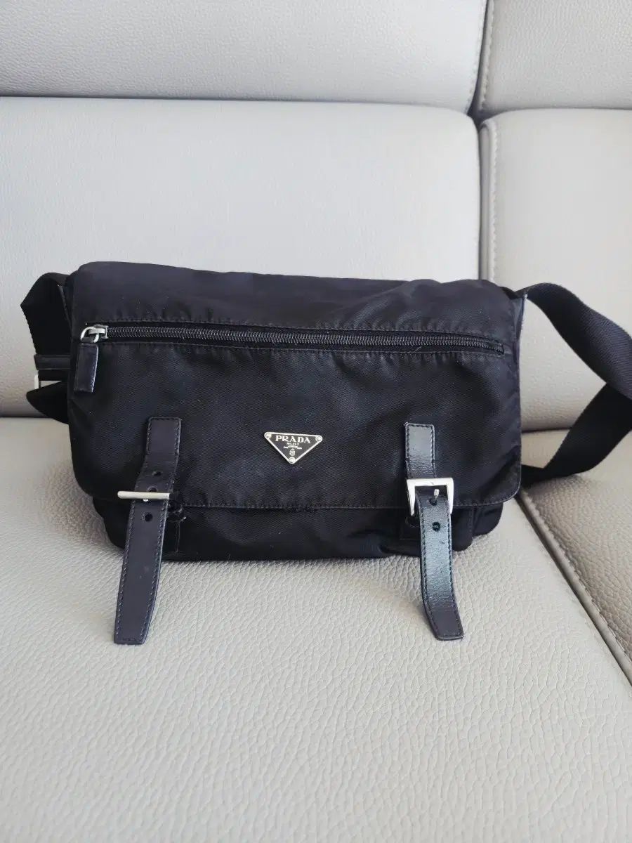 PRADA プラダ ナイロン メッセンジャーバッグ ポコノ テスート ショルダーバッグ サマルガ インナーバッグ