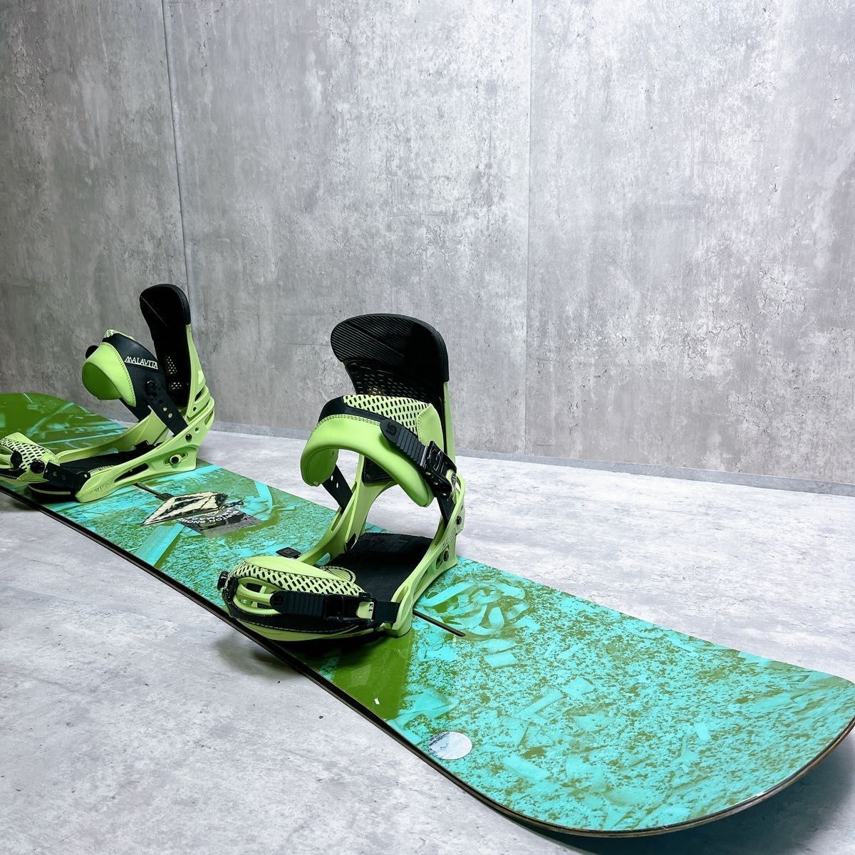 BURTON 152 cm スノーボードセット マラビータ バインディング付 初心者オススメ