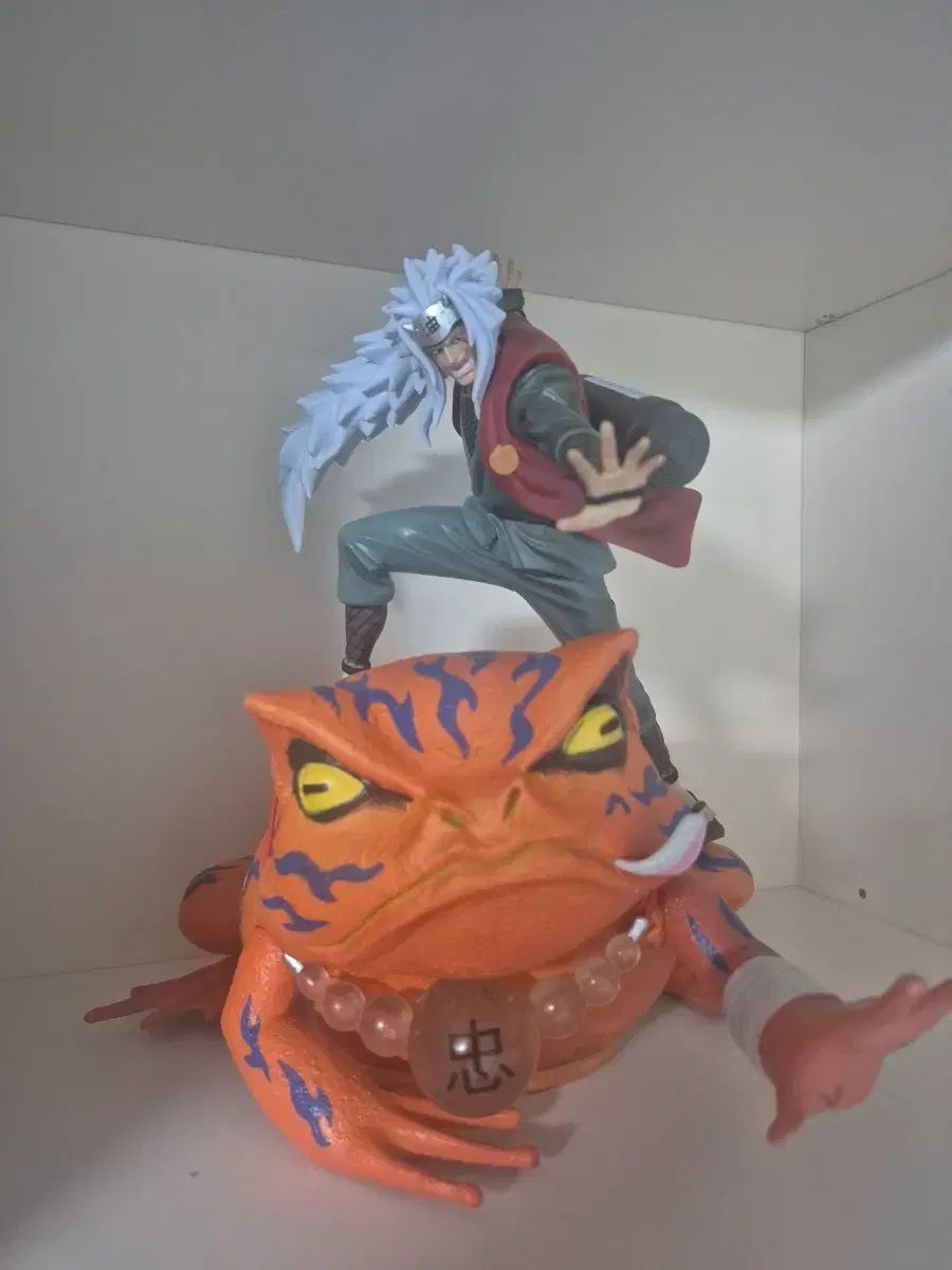 NARUTO -ナルト- ジライヤ ガマブンタ フィギュア