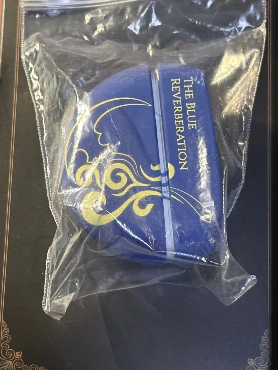 プーさんの 잔향 ざんこう アールガリア イヤホン