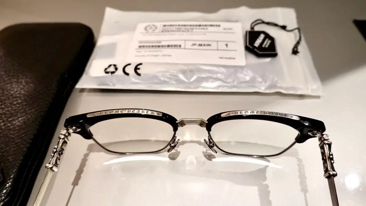  CHROME HEARTS クロムハーツ ボネンノイシュー2 ブラック|シルバー メガネ サングラス 小物