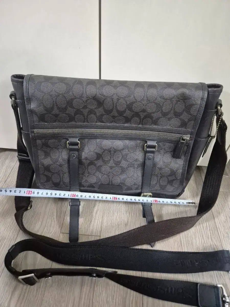 COACH シグネチャー 書類メッセンジャーバッグ