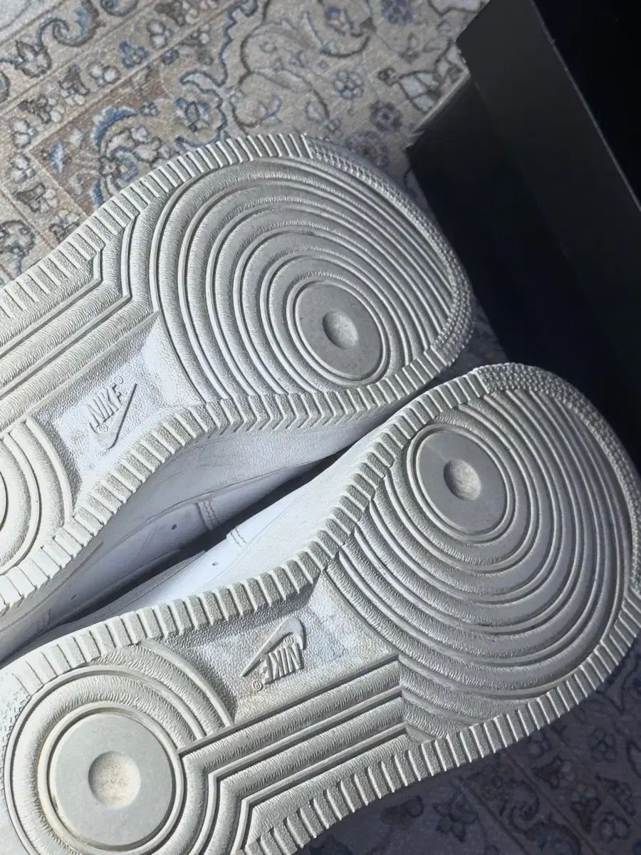  ナイキ シュプリーム エアフォース 275 白 スニーカー 靴