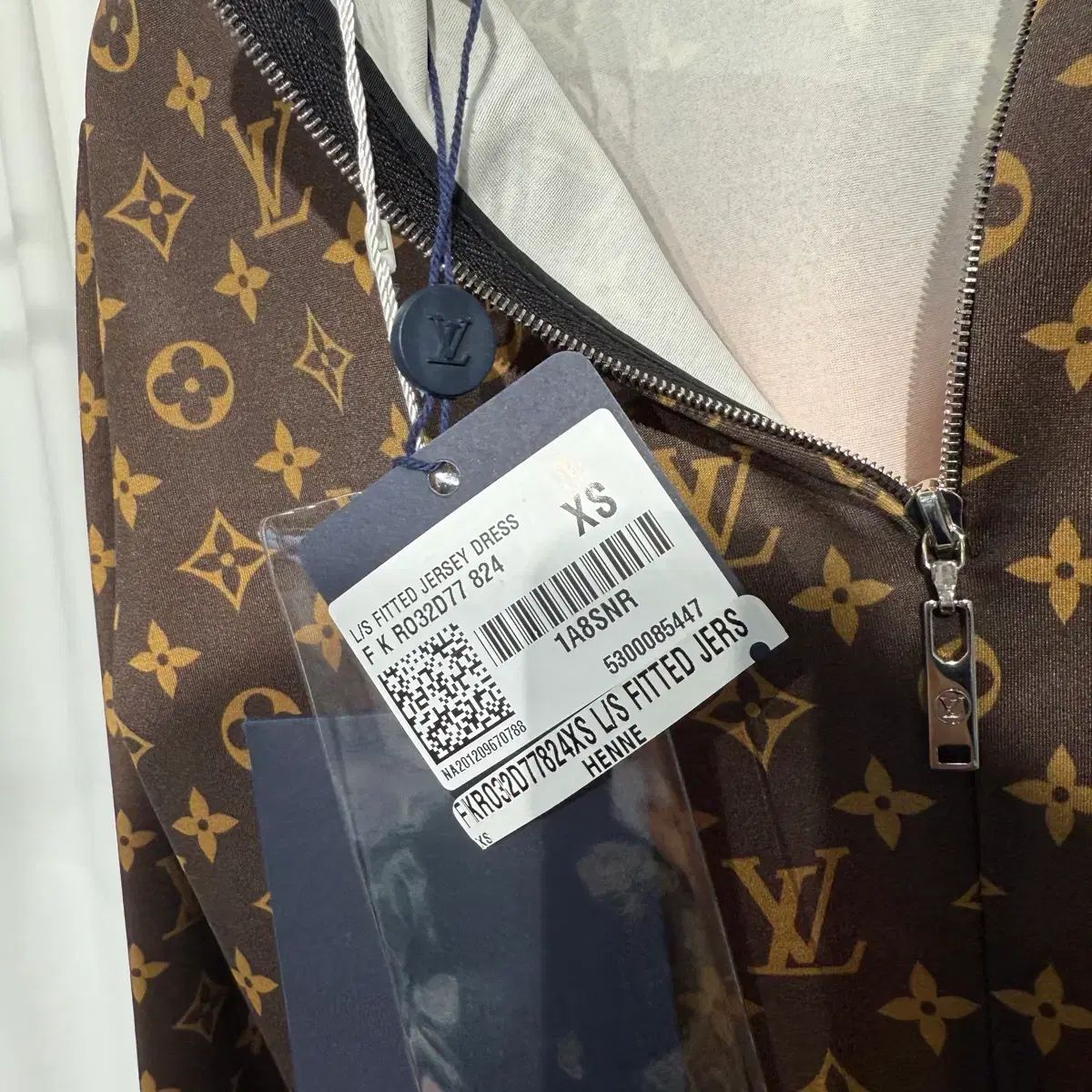  XS Louis Vuitton ヴァージル モノグラム スケート ジャージ フィット ドレス その他 ワンピース