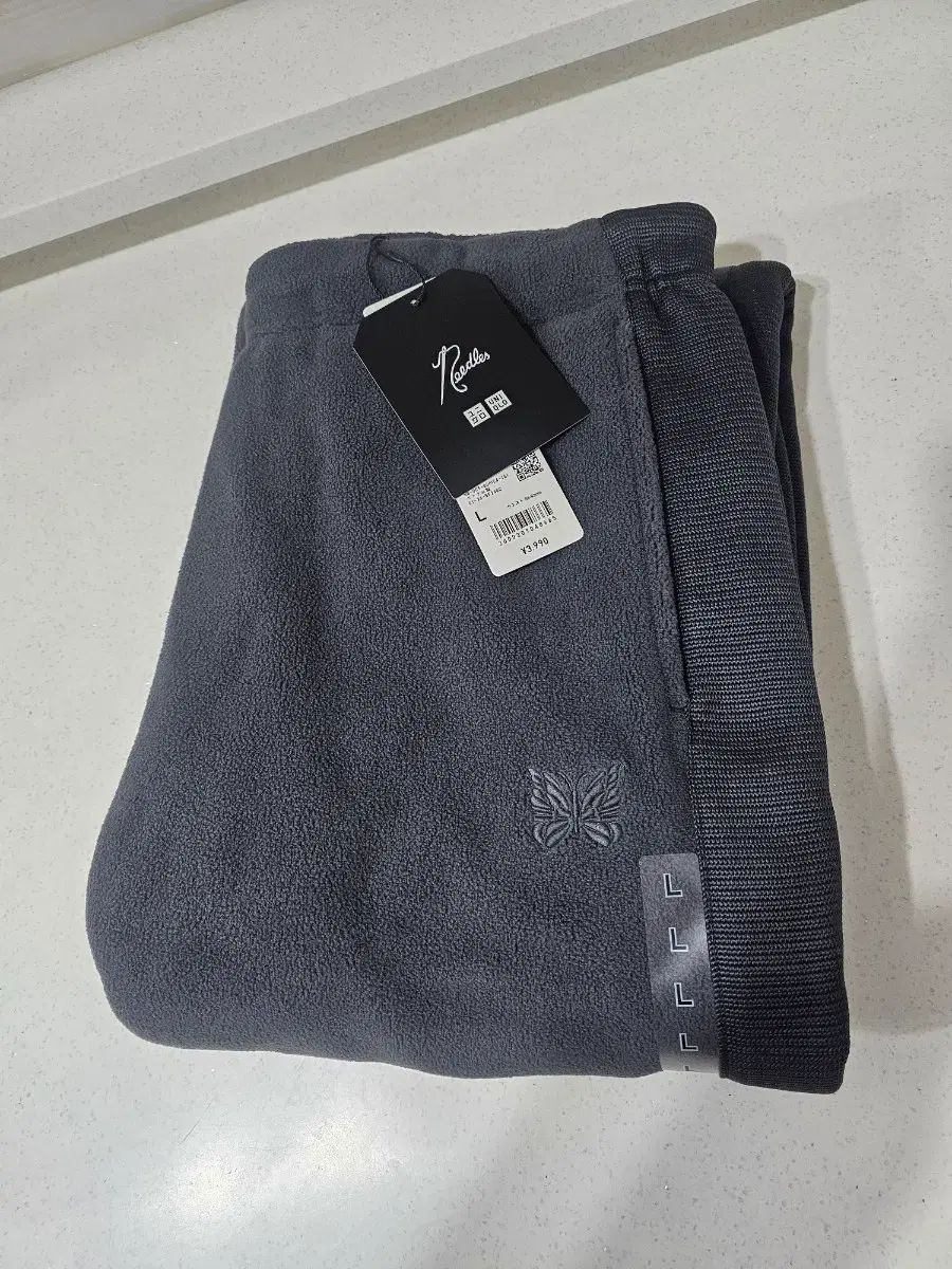 ユニクロ ニードルズ フリース パンツ ブラック 普通丈 Lサイズ