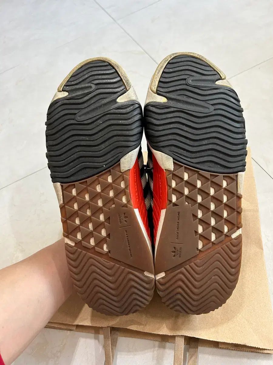 アレキサンダーワング ターンアウト