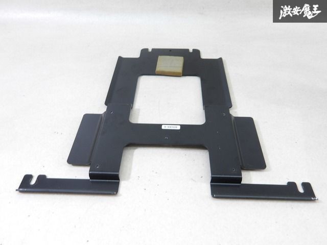 実動外し】ALPINE アルパイン TMX-RM3005 10.1インチ フリップダウン