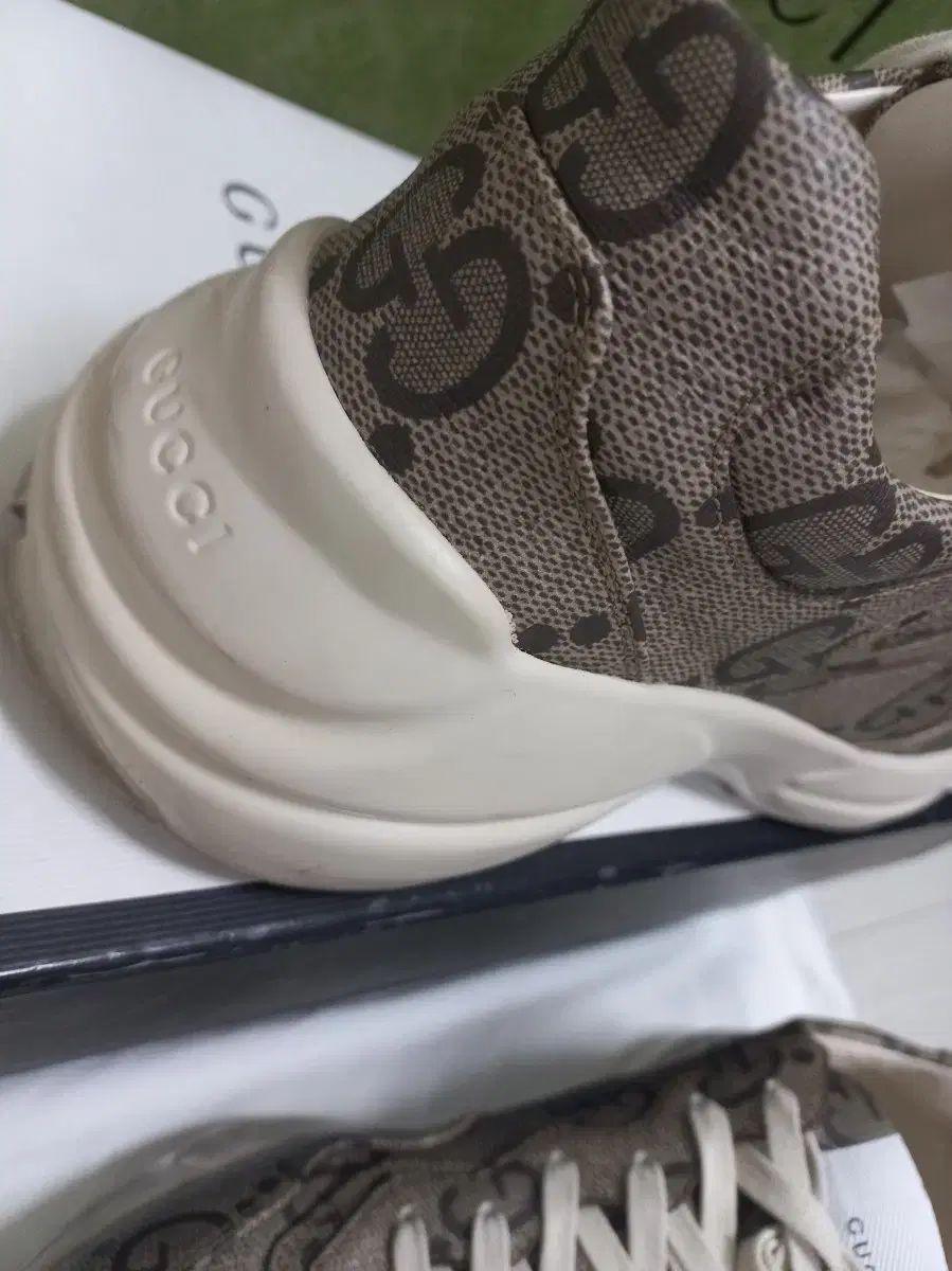 定価140万円台 エボニー